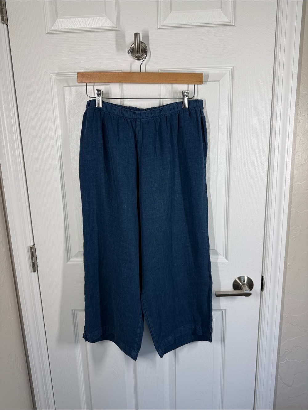 Hot Cotton navy blue linen wide leg cropped pants size medium